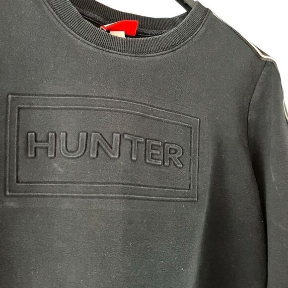 Hunter x Target Cropped Embossed Logo Sweatshirt Black White Large - Picture 3 of 5